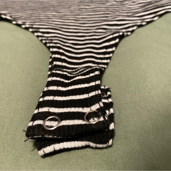 Bodysuit - Picture 2 of 6